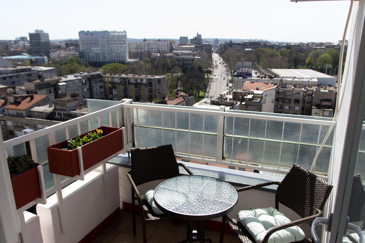 Sunny Apartment Belgrado Buitenkant foto