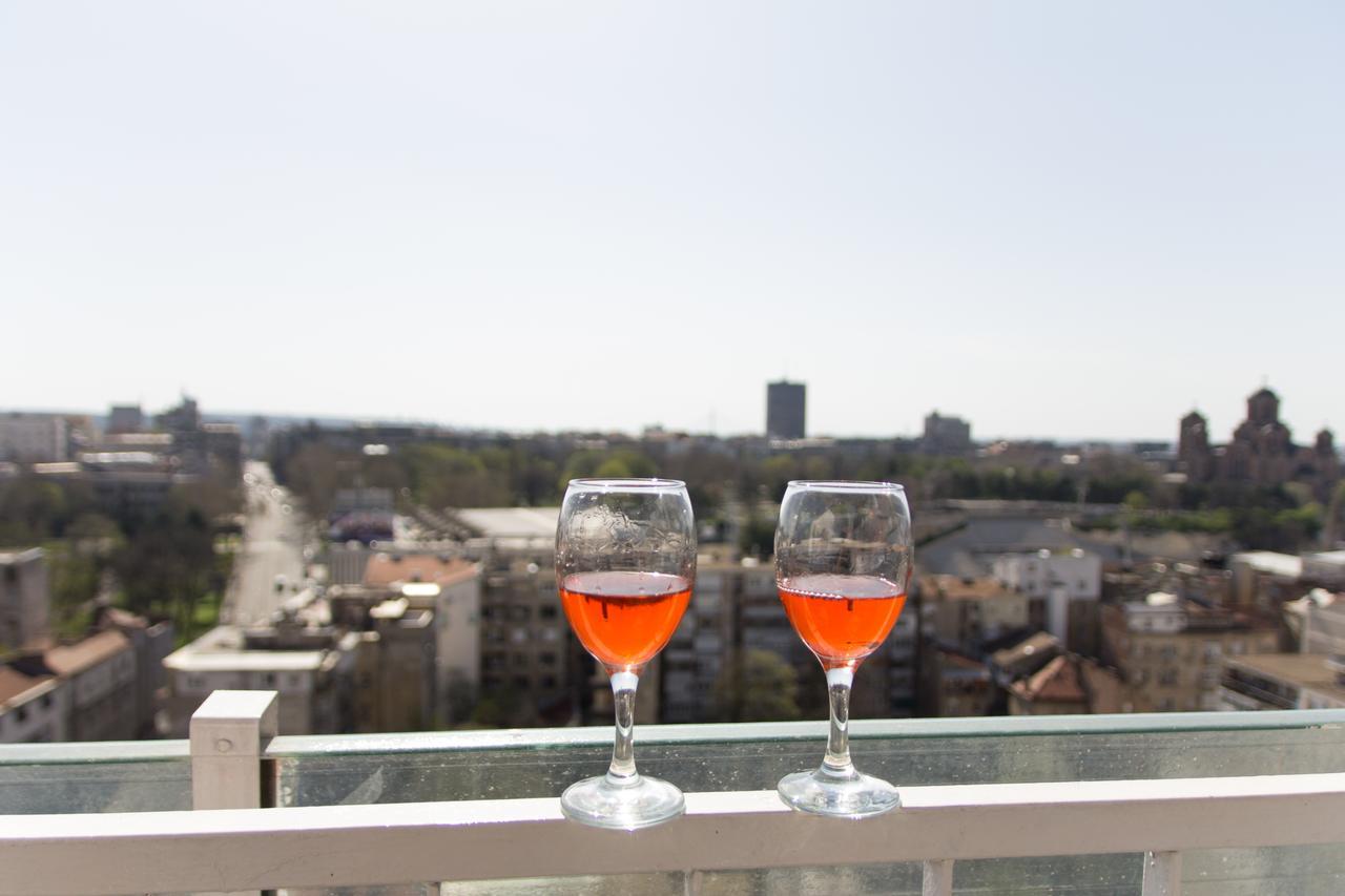 Sunny Apartment Belgrado Buitenkant foto